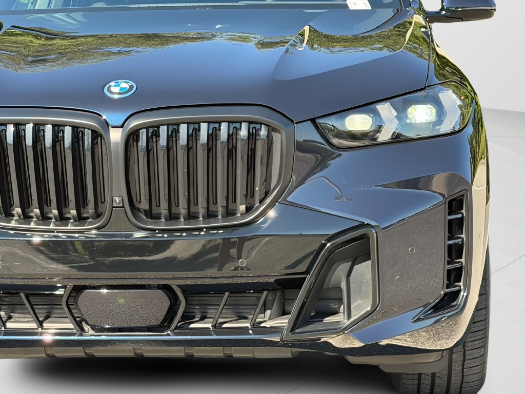 Used 2026 BMW X5 xDrive50e w/ M Sport Package AWD/4WD image 25