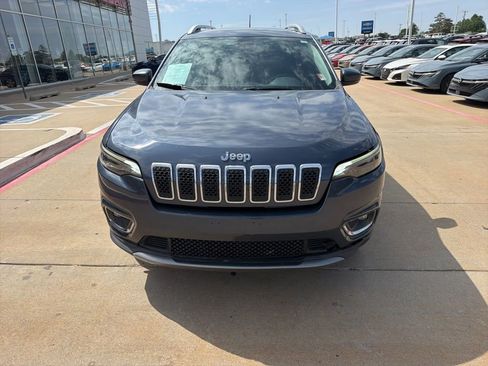 Used 2020 Jeep Cherokee Limited w/ Trailer Tow Group AWD/4WD image 8