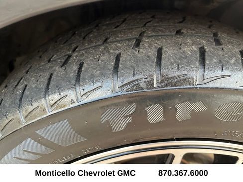 Used 2018 Toyota Camry LE image 28