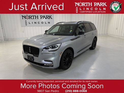 Used 2023 Lincoln Aviator Reserve w/ Equipment Group 201A RWD image 1