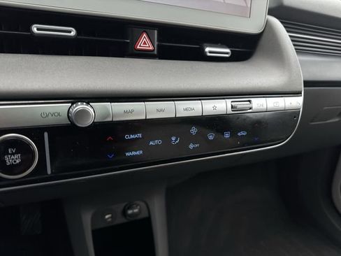 Used 2024 Hyundai Ioniq 5 Limited image 36