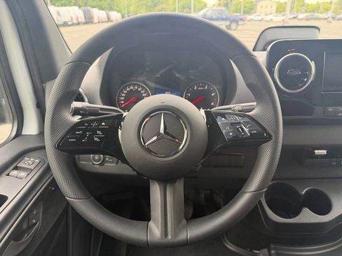 New 2026 Mercedes-Benz Sprinter 2500 image 15