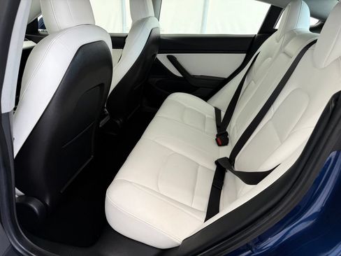 Used 2020 Tesla Model 3 Long Range AWD/4WD image 17