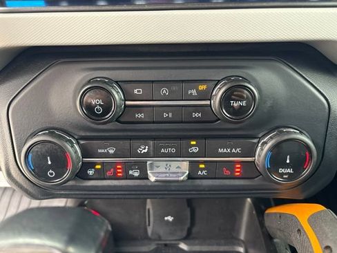 Used 2022 Ford Bronco Badlands AWD/4WD image 24