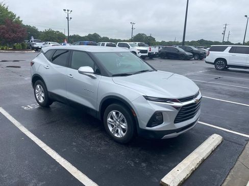 Used 2022 Chevrolet Blazer LT FWD image 5