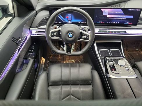 Used 2026 BMW 740i xDrive AWD/4WD image 14