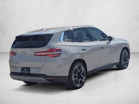 Certified 2025 BMW X3 xDrive30i image 5