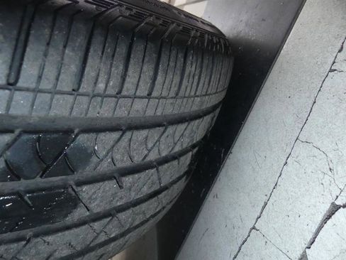 Used 2018 Tesla Model X 100D AWD/4WD image 30