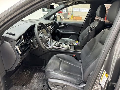 Used 2020 Audi Q7 3.0T Prestige w/ Prestige Package image 15