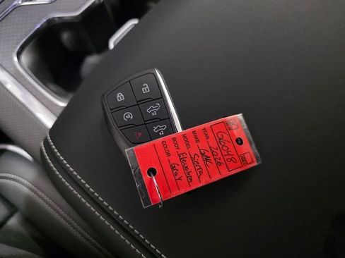 New 2026 GMC Sierra EV Elevation w/ Premium Package image 24