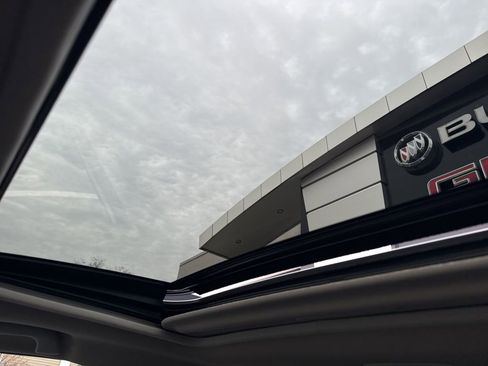 Used 2022 Subaru Crosstrek 2.5i Sport w/ Moonroof Package image 38