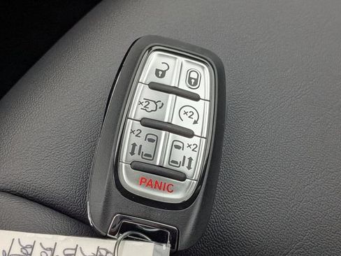 New 2026 Chrysler Voyager LX FWD image 29