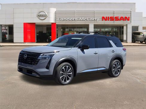 New 2026 Nissan Pathfinder Platinum FWD image 7