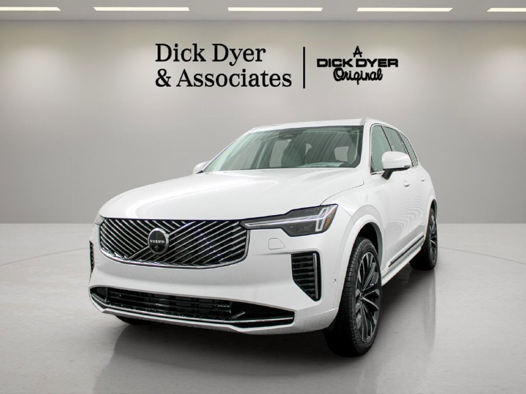 Certified 2026 Volvo XC90 B6 Ultra w/ Protection Package AWD/4WD image 8