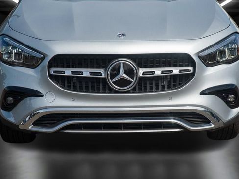 Certified 2025 Mercedes-Benz GLA 250 4MATIC image 12
