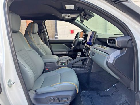 Used 2024 Toyota Tacoma 4x4 Double Cab Hybrid image 15