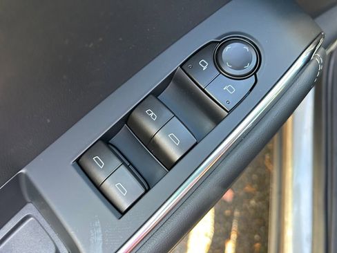 New 2026 GMC Acadia Elevation w/ Elevation Premium Package image 23