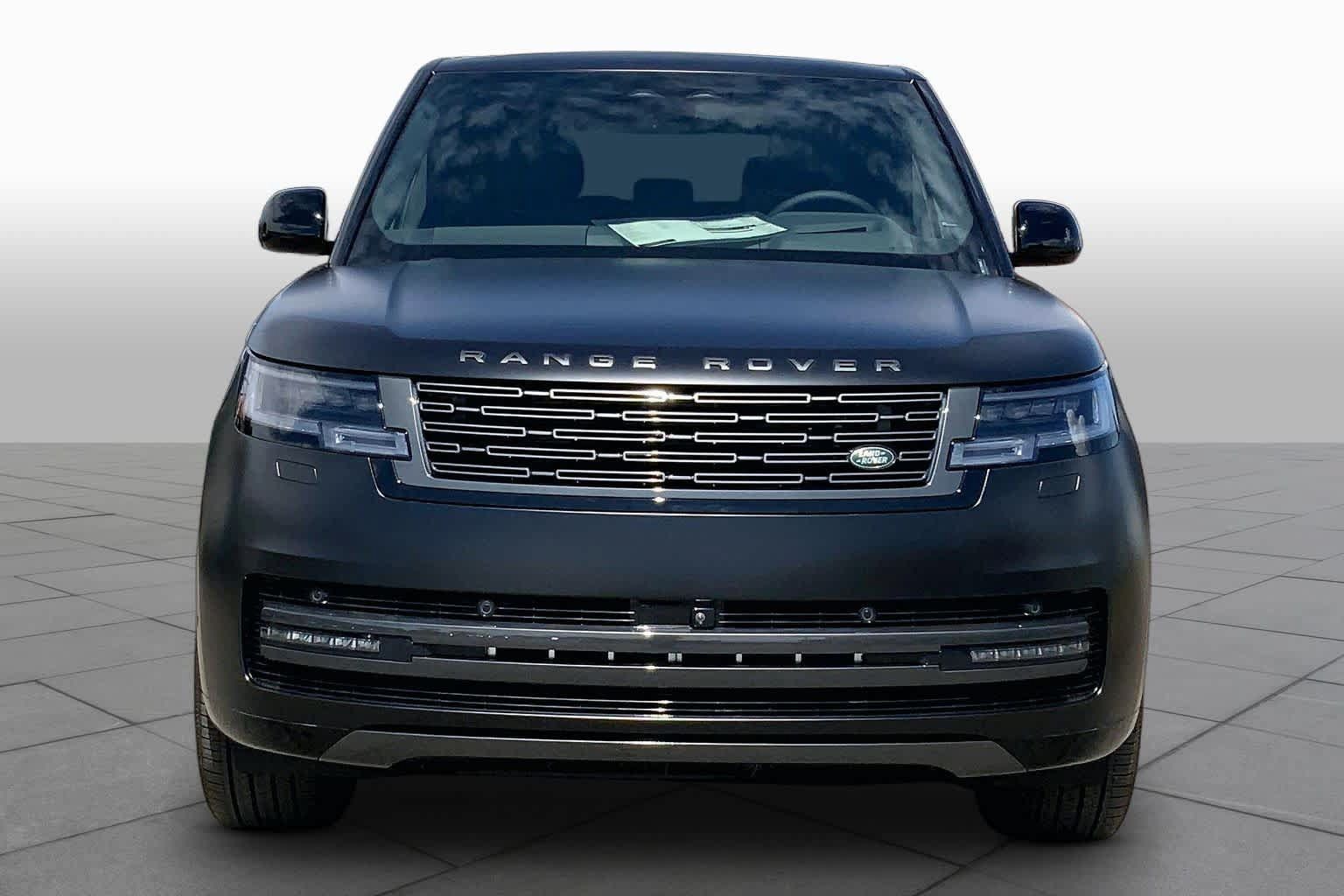 New 2026 Land Rover Range Rover SE AWD/4WD image 3