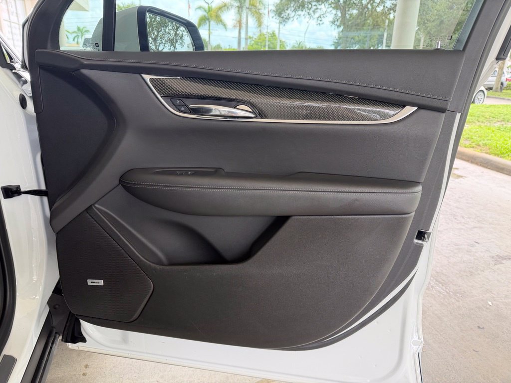 Used 2021 Cadillac XT6 Sport AWD/4WD image 27