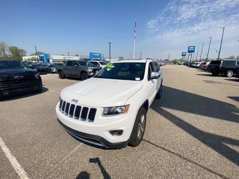Used 2014 Jeep Grand Cherokee Limited AWD/4WD image 12
