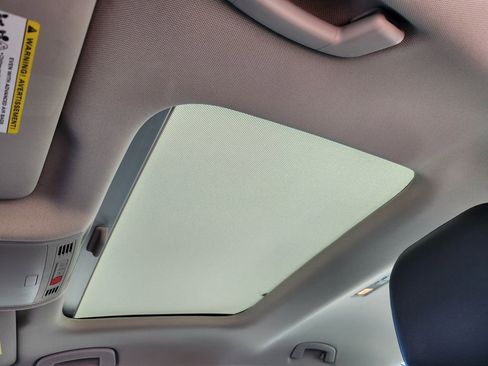 Used 2019 Volkswagen Jetta SEL image 15