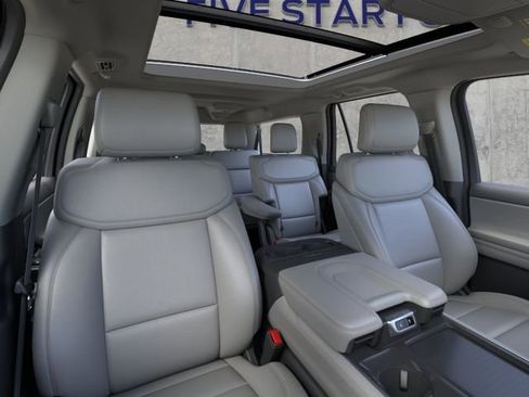 New 2025 Ford Expedition Max Active RWD image 10