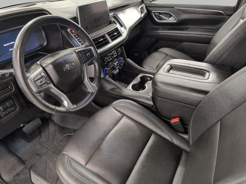 Used 2024 Chevrolet Tahoe Z71 w/ Luxury Package AWD/4WD image 11