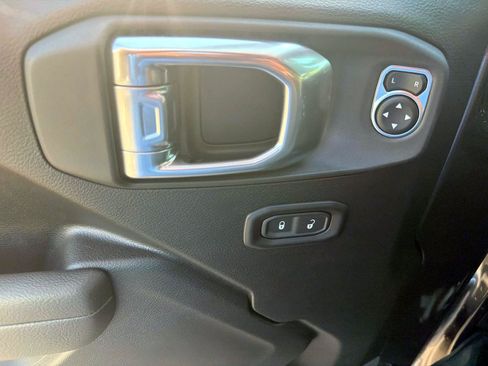 New 2026 Jeep Wrangler Unlimited Sport AWD/4WD image 13