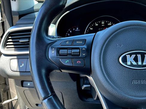 Used 2018 Kia Sorento SX AWD/4WD image 11