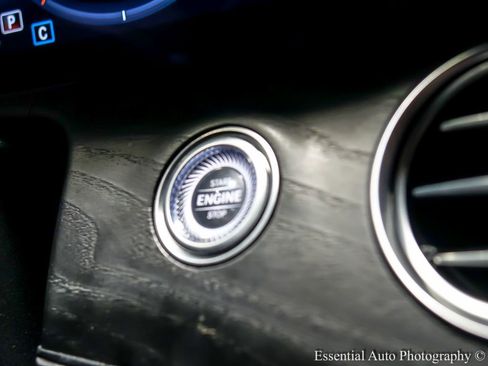 Used 2022 Mercedes-Benz E 450 4MATIC Sedan image 22