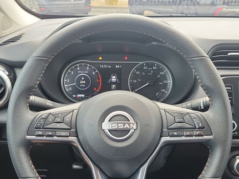 Used 2025 Nissan Versa SR w/ Trunk Package image 15