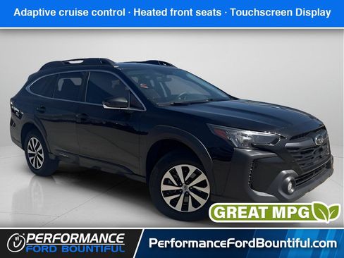 Used 2024 Subaru Outback Premium AWD/4WD image 1