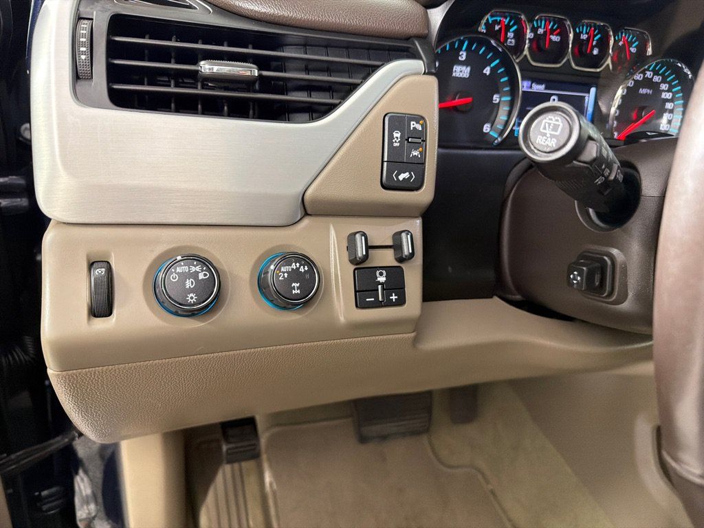 Used 2018 GMC Yukon SLT w/ Open Road Package AWD/4WD image 15