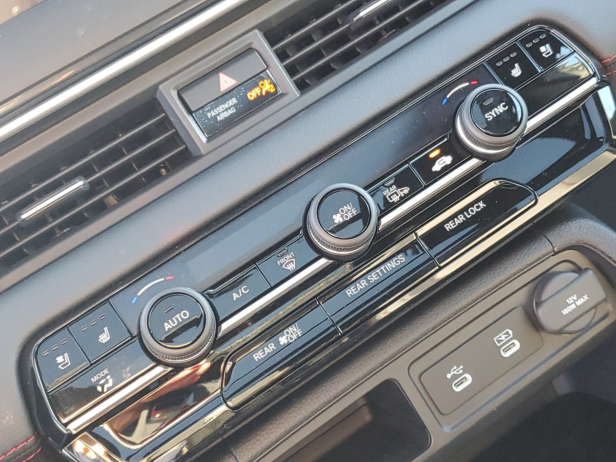New 2026 Honda Pilot Black Edition image 18