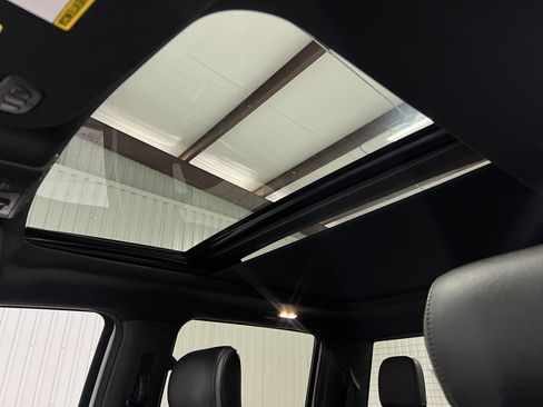 Used 2021 Ford F450 Platinum w/ FX4 Off-Road Package image 17