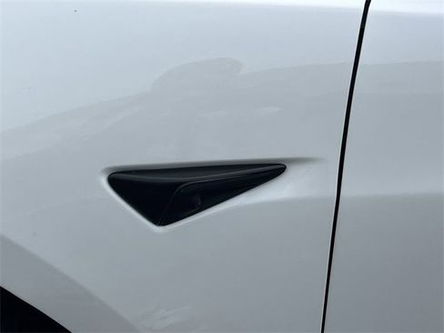 Used 2022 Tesla Model 3 Standard Range image 28