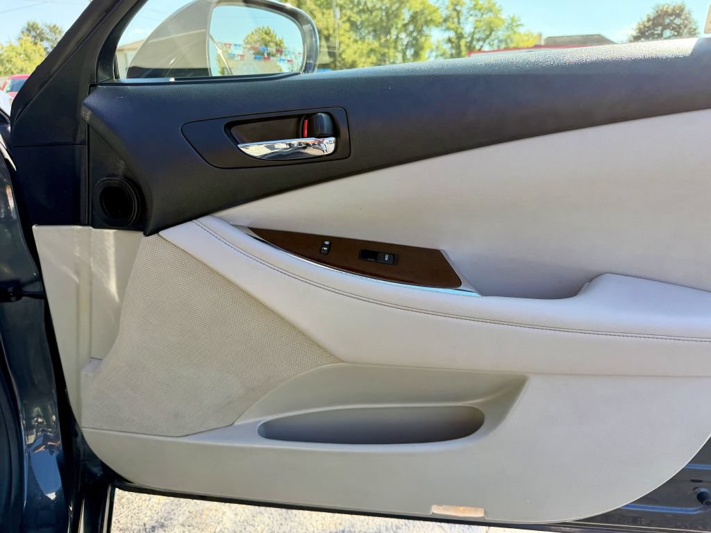 Used 2010 Lexus ES 350 w/ Preferred Accessory Package FWD image 22