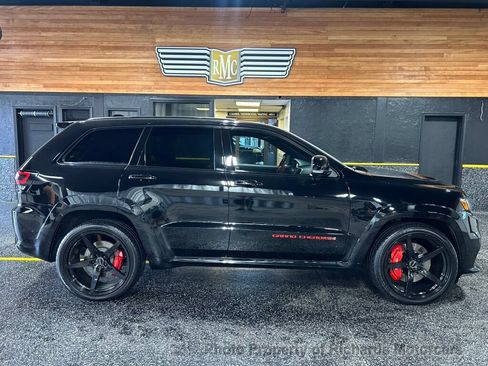 Used 2018 Jeep Grand Cherokee SRT AWD/4WD image 11