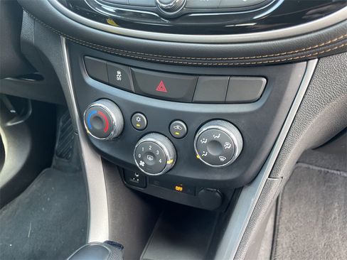 Used 2019 Chevrolet Trax LS w/ Tint and Cruise Package image 25