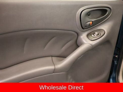 Used 2003 Pontiac Grand Am SE FWD image 22