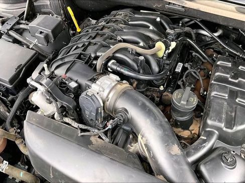 Used 2023 Dodge Durango GT image 33