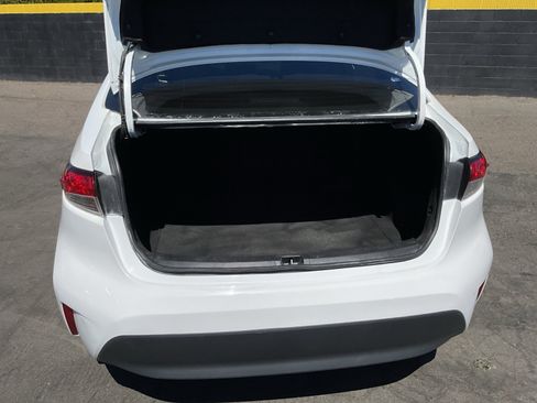Used 2023 Toyota Corolla LE FWD image 25