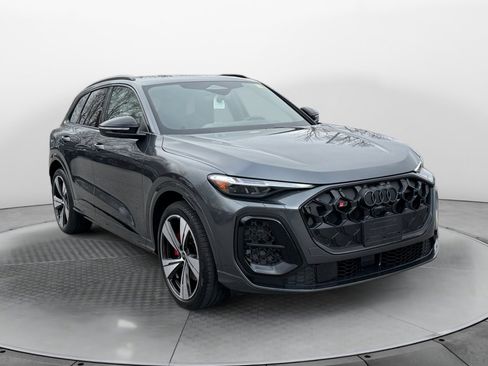New 2025 Audi SQ5 Premium Plus image 1