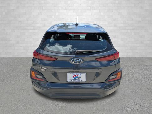 Used 2021 Hyundai Kona SE image 3