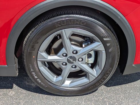 Certified 2025 Kia K4 LXS image 9