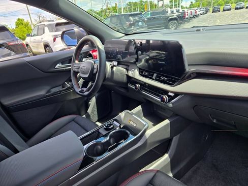 New 2026 Chevrolet Equinox RS w/ Convenience Package III AWD/4WD image 6