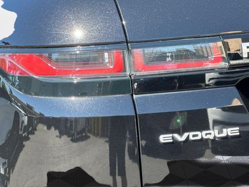 Certified 2023 Land Rover Range Rover Evoque SE AWD/4WD image 31