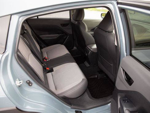 Used 2024 Subaru Crosstrek 2.0i Premium image 22