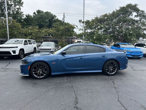 Used 2023 Dodge Charger Scat Pack RWD image 6