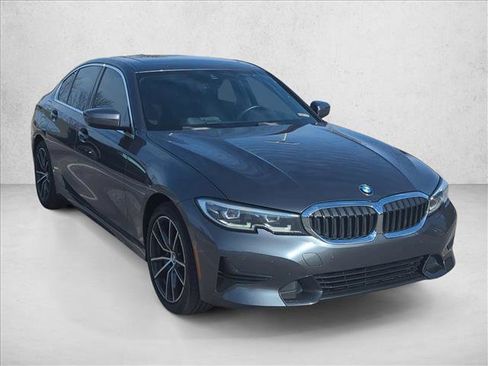 Used 2021 BMW 330i Sedan w/ Convenience Package image 3